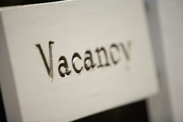 vacancy-sign-board